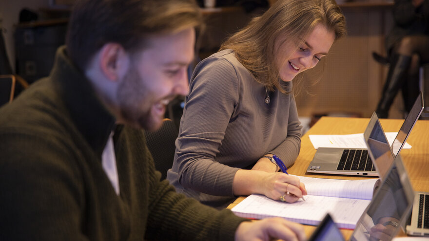 KBM-studenter i kollokvium 