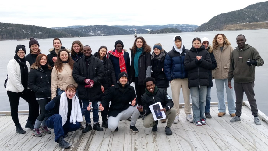 NORPART exchange student Emmanuel Okello joins a tour of the frigid Oslofjord waters with fellow NMBU students. 