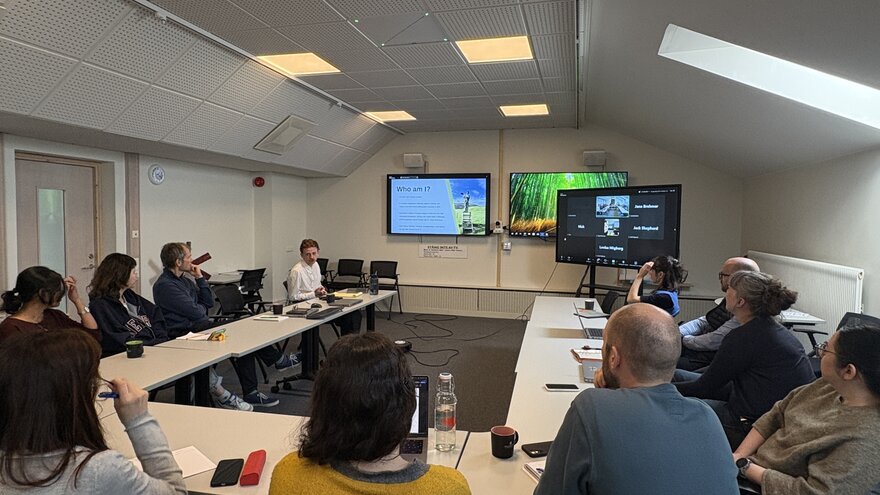 Seminar dissemination for Nicholaus Voogt on Citizen Science as part of the VIMAS network with the ETOUR members of MIUN