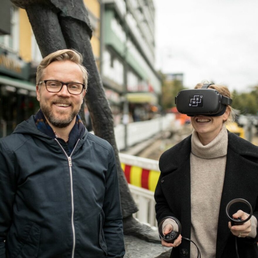 Knut Andreas Øyvang and Tiril Thomas Blom testing VR models for Olav Vs Gate in Oslo, October 2019