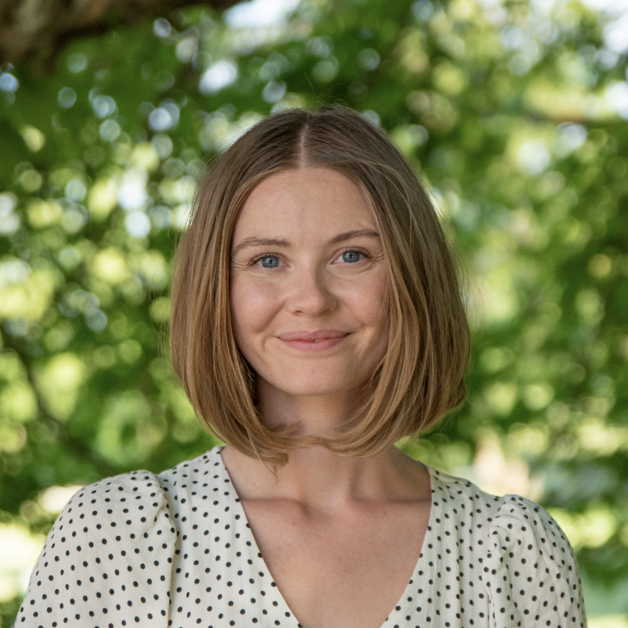 Nora portrett
