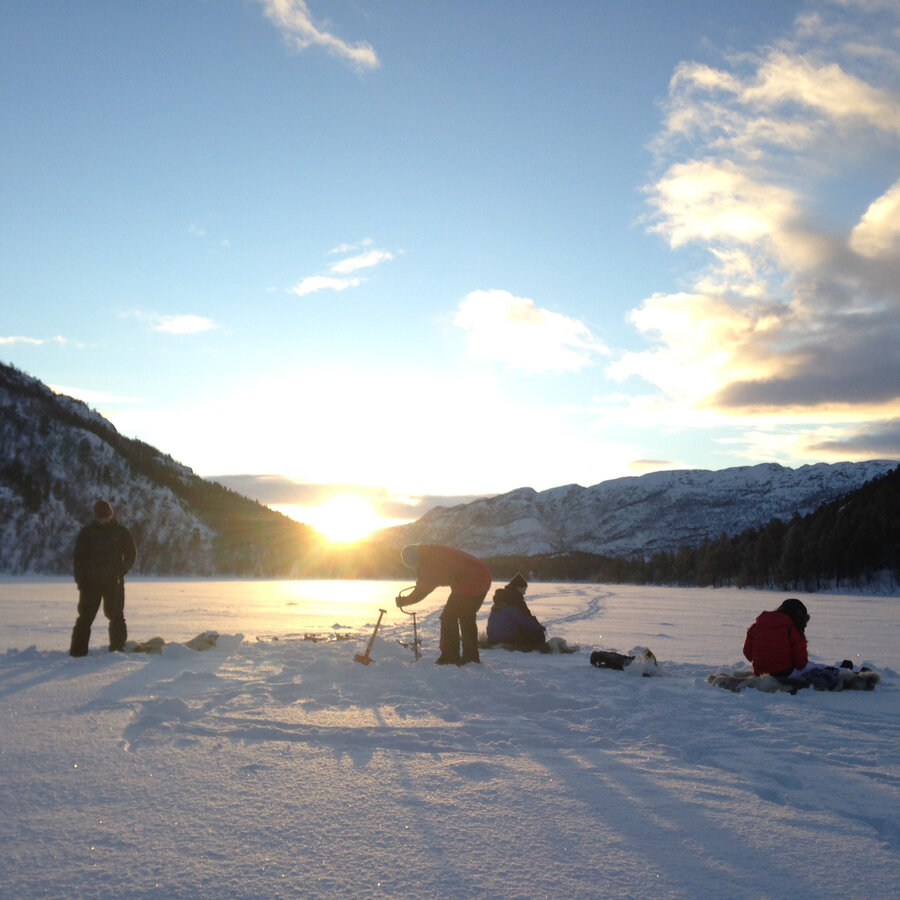 Fisketur i snøen